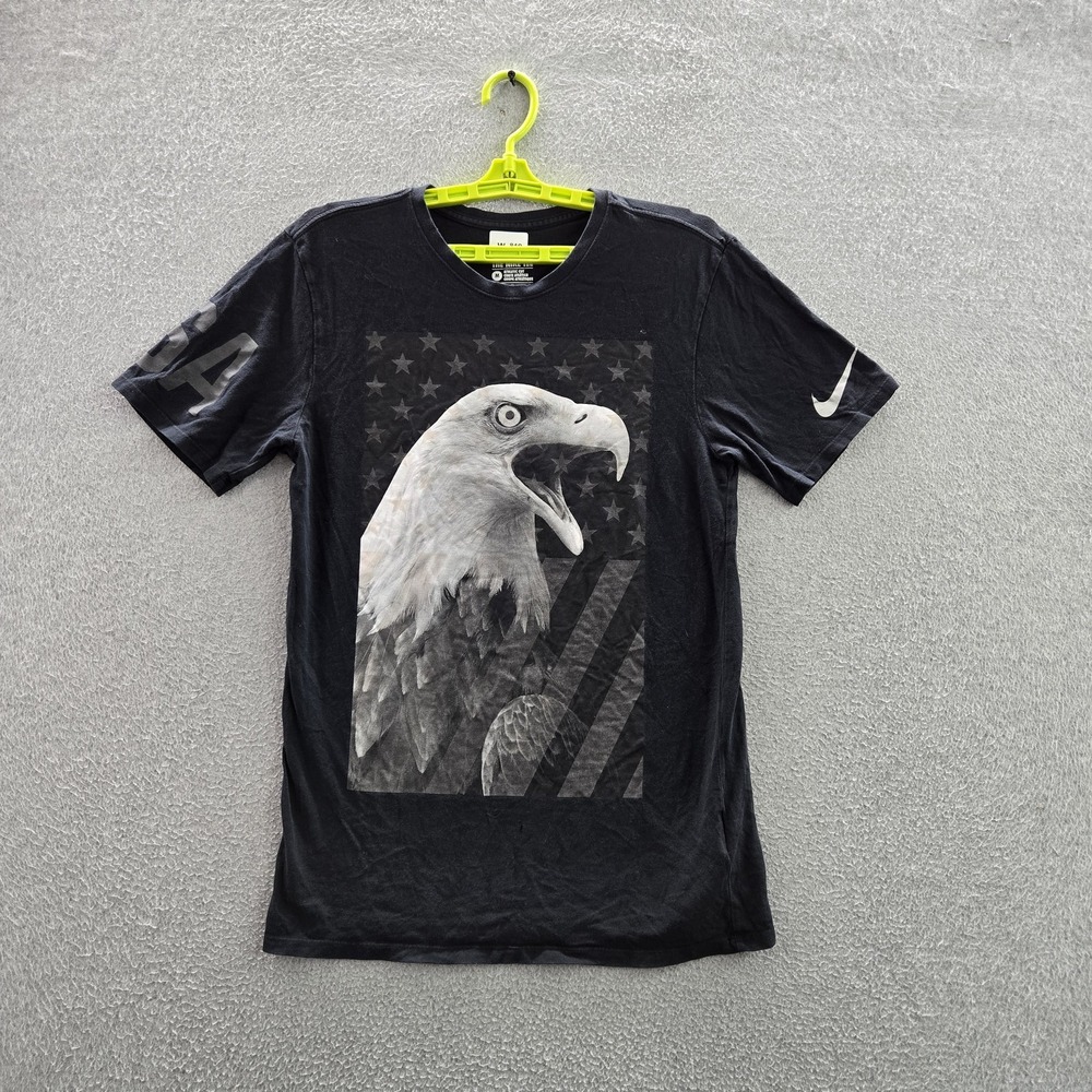 United States Olympic Team Men Shirt M Black Nike Graphic Eagle Flag READ